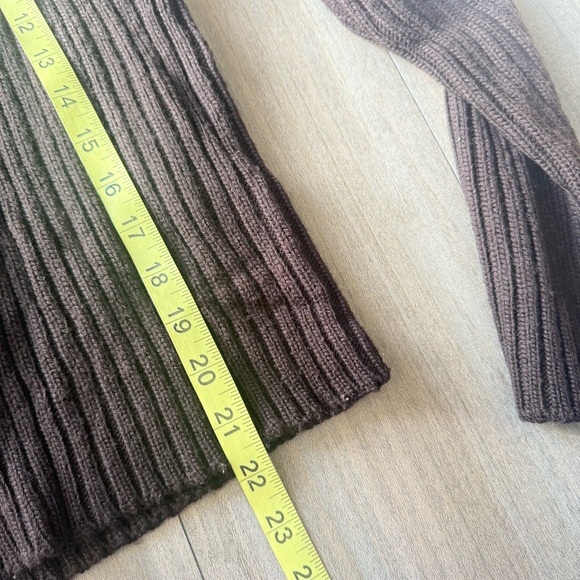 Maxmara 100% virgin wool asymmetrical ribbed knit sweat brown size large - Picture 5 of 5